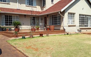 4 Bedroom House in Montgomery Park