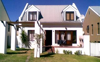 3 Bedroom House in Welgevonden Estate