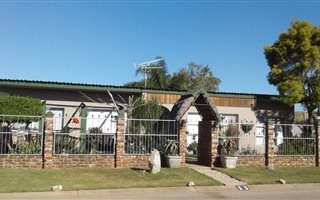 3 Bedroom House in Retief