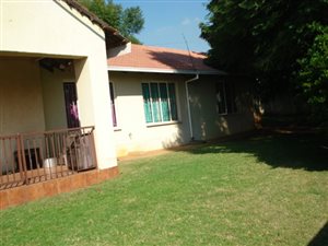 4 Bed House in Strubens Valley