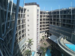 2 Bed Apartment in Point Waterfront