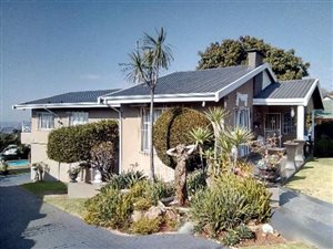 4 Bed House in Primrose