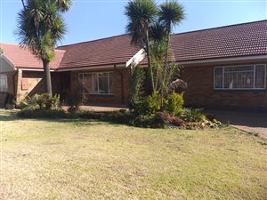 3 Bed House in Rowhill