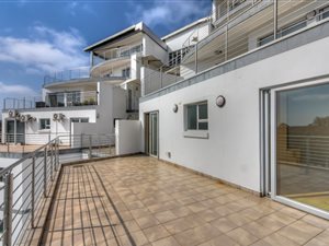 3 Bed Apartment in Riviera