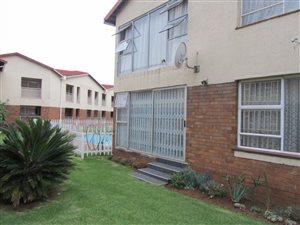 2 Bed Flat in Vanderbijlpark CE3