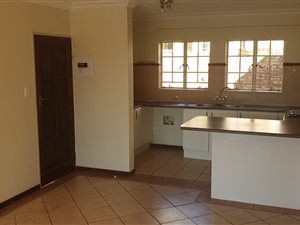 2 Bed Apartment in Boardwalk Villas