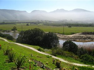 751 m² Land available in Stanford