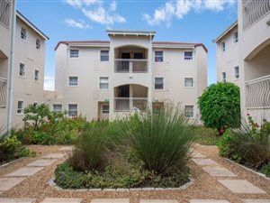 2 Bed Apartment in Whispering Pines
