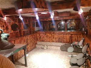 5 Bed House in Larrendale