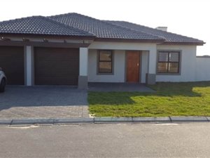 4 Bed House in Kuilsriver