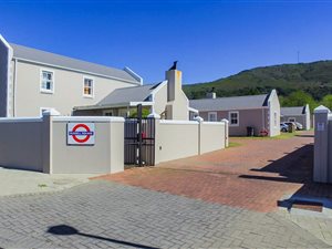 3 Bed House in Northern Paarl