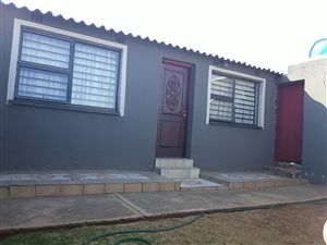 1 Bed House in Naledi