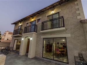4 Bed House in Heuningklip