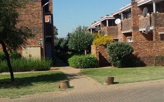 2 Bedroom Apartment in Clarina