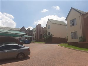 3 Bed Townhouse in Winchester Hills
