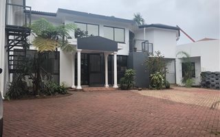 6 Bedroom House in Ballito