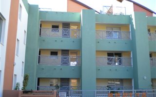 2 Bedroom Apartment in Boland Park