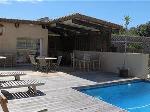 3 Bed Apartment in St Francis Bay