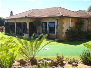 3 Bed House in Plantations