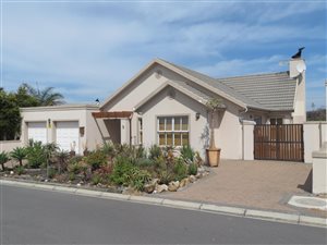 3 Bed House in Zevenzicht