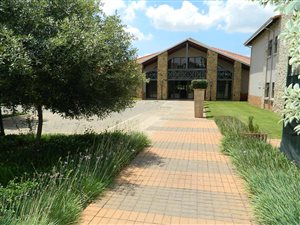 House in Hazeldean (Silverlakes Surroundings)