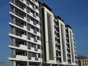 2 Bedroom Apartment in Rosebank