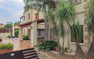 6 Bedroom House in Eagles Landing