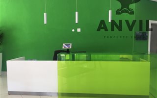 687 m² Office Space in New Town Centre (Gateway)