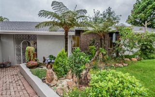 3 Bedroom House in Steiltes
