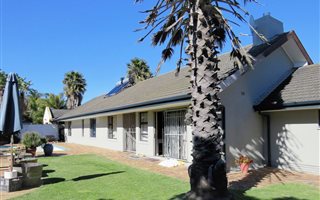 4 Bedroom House in Panorama