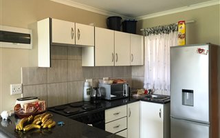 2 Bedroom Apartment in Empangeni Central