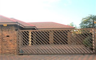 3 Bedroom House in New Park