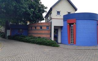 735 m² Commercial space in Meerensee