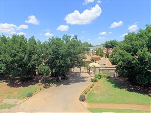 3 Bed Townhouse in Three Rivers