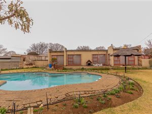3 Bed House in Dunnottar