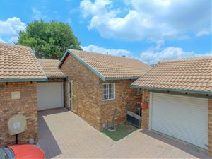 2 Bed Townhouse in Birchleigh