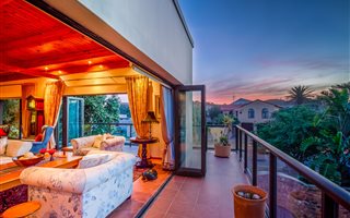 4 Bedroom House in Van Riebeeckstrand