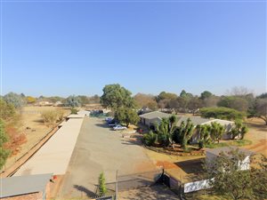 430 m² Commercial space in Monavoni
