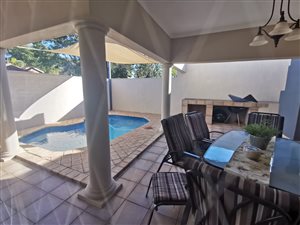 3 Bed House in Sinoville