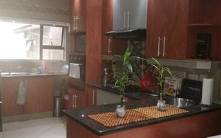3 Bedroom Apartment in Dowerglen