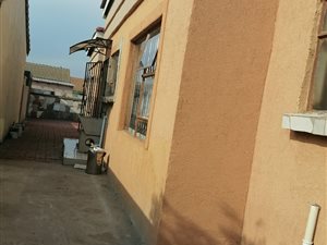 3 Bed House in Sebokeng Zone 10