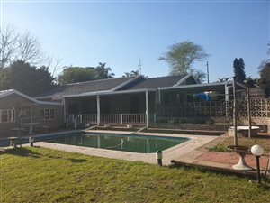 400 m² Commercial space in Manors