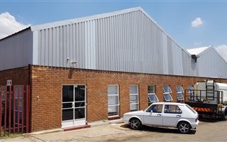 780 m² Industrial space in Anderbolt