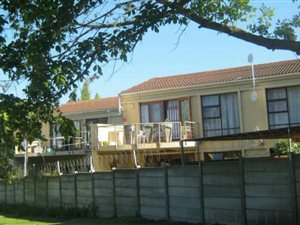 2 Bed Apartment in George South