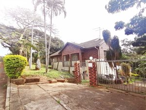 6 Bed House in Sandfield