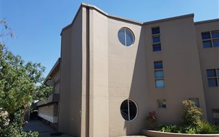224 m² Commercial space in Fontainebleau