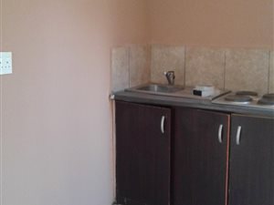1 Bed Garden Cottage in Ebony Park