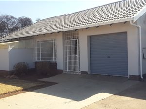 3 Bed House in Dersley