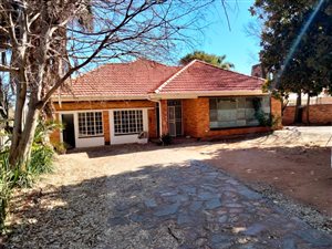 4 Bed House in Rouxville