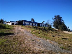 880 m² Commercial space in Shakaskraal